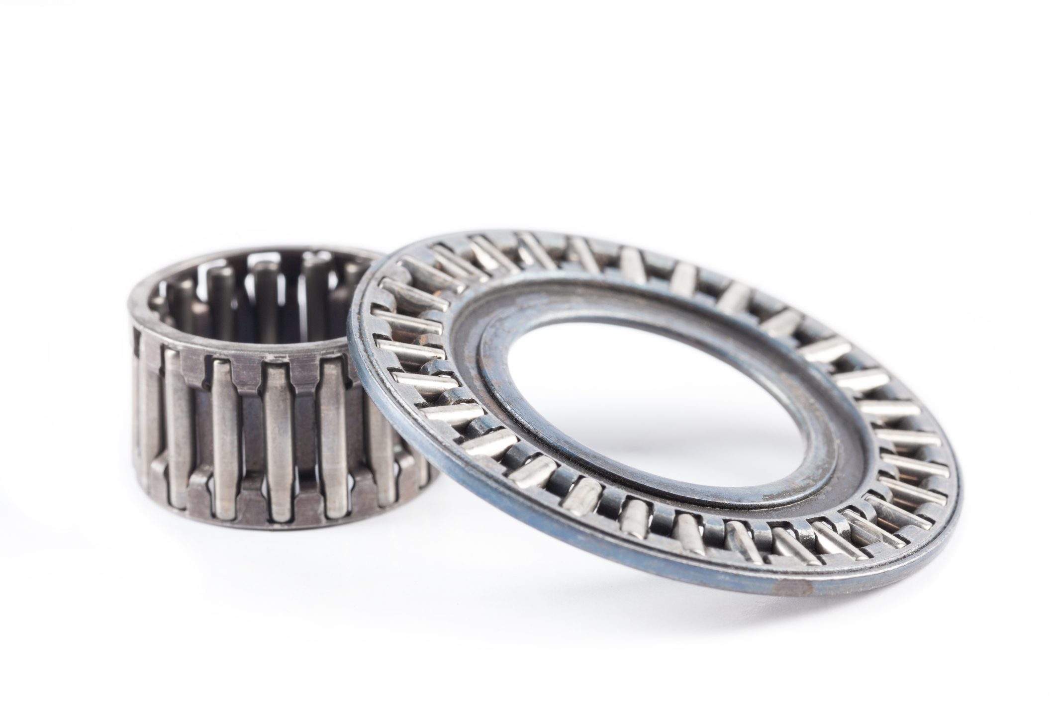 needle roller bearing Needle roller bearings and race.